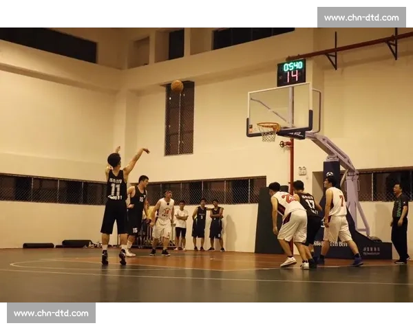 篮球比赛攻防转换与战术博弈深度解析与实战启示全面策略思维探讨 - 副本 (2) 篮球比赛攻防转换与战术博弈深度解析与实战启示全面策略思维探讨 - 副本 (2)