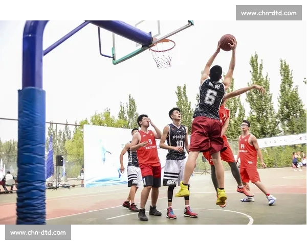 篮球赛场上的绝杀时刻 压哨球如何改变比赛命运 - 副本 - 副本 篮球赛场上的绝杀时刻 压哨球如何改变比赛命运 - 副本 - 副本